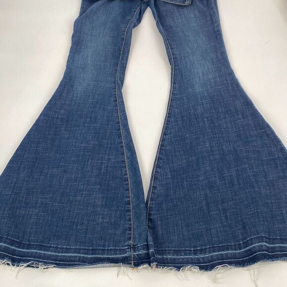 We The Free Just Float Button Close Ultra High-Rise Bellbottoms Flare Stretch 27 - Picture 7 of 16